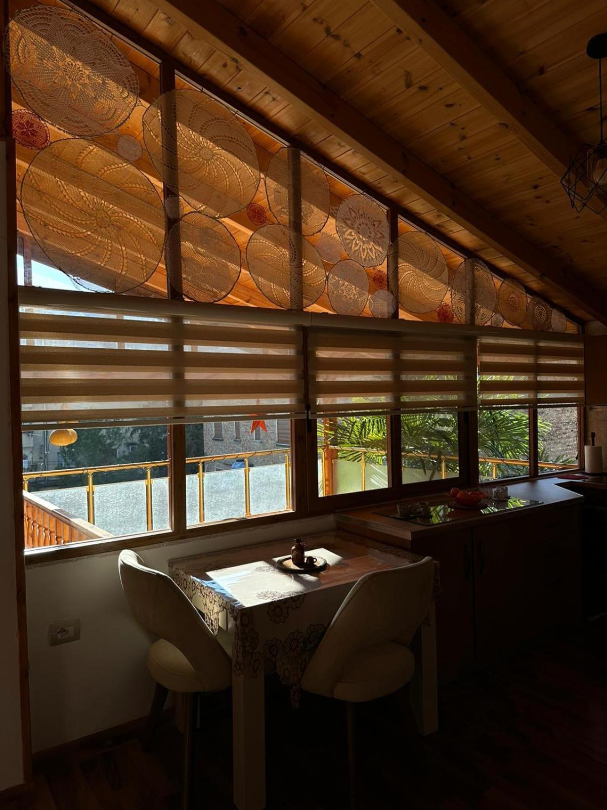 Alimeti Guesthouse 베라트 외부 사진