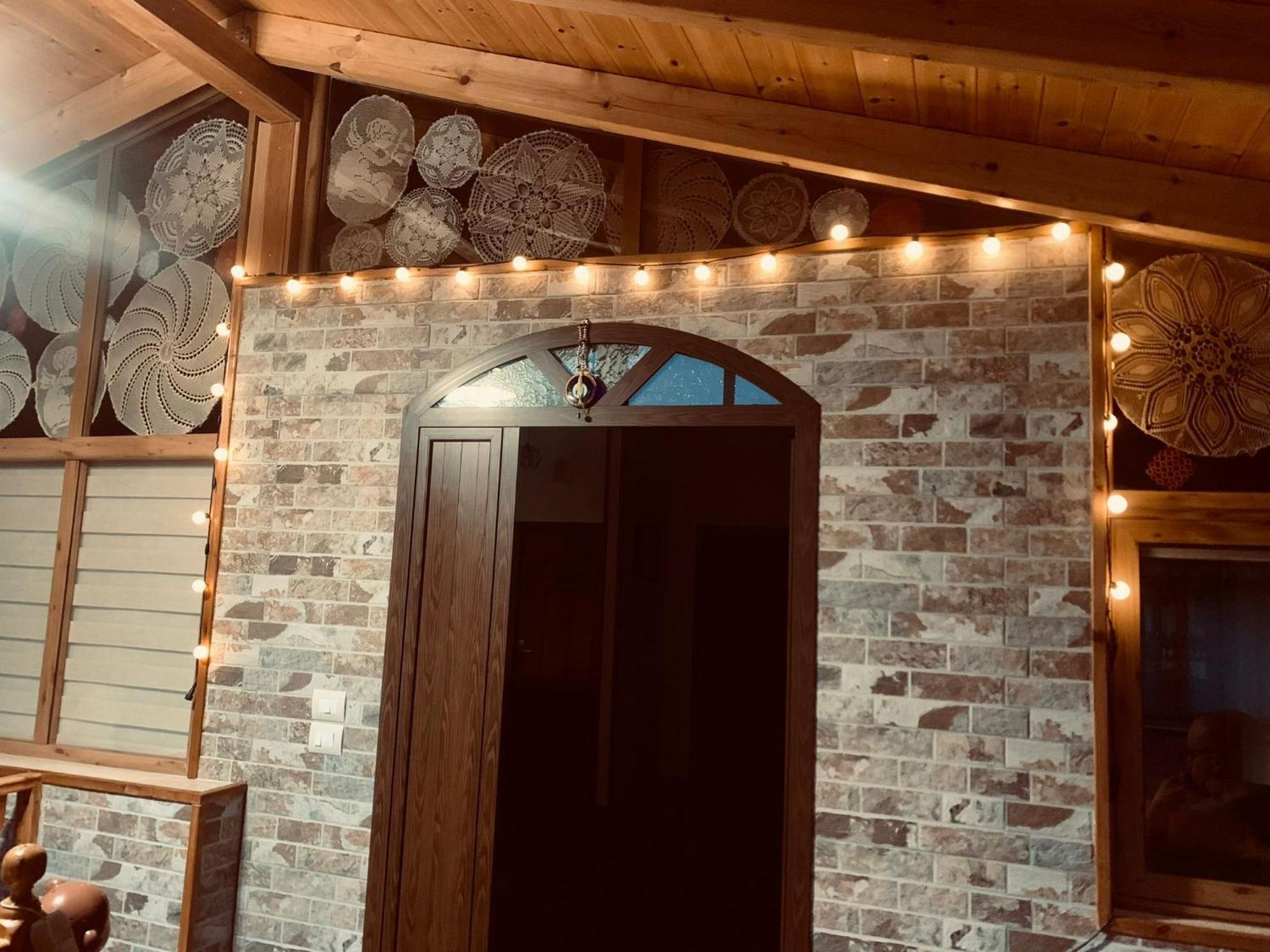 Alimeti Guesthouse 베라트 외부 사진