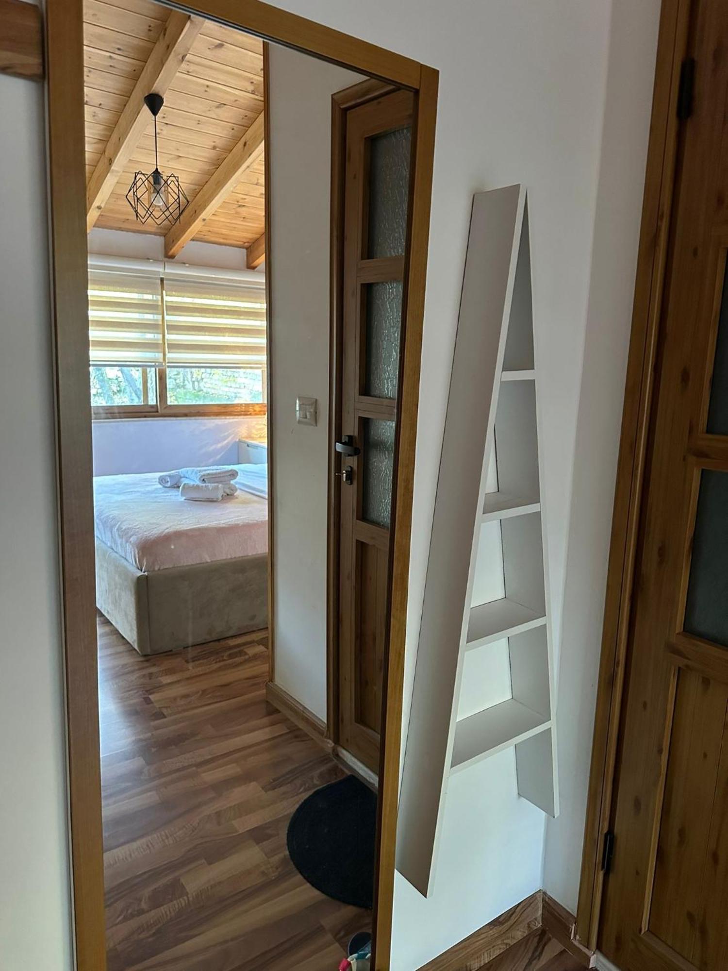 Alimeti Guesthouse 베라트 외부 사진
