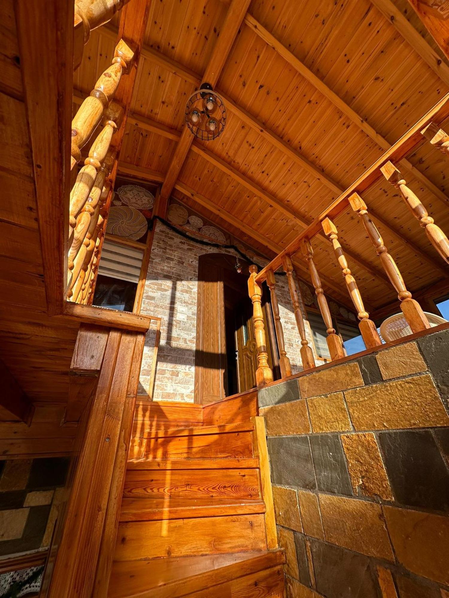 Alimeti Guesthouse 베라트 외부 사진